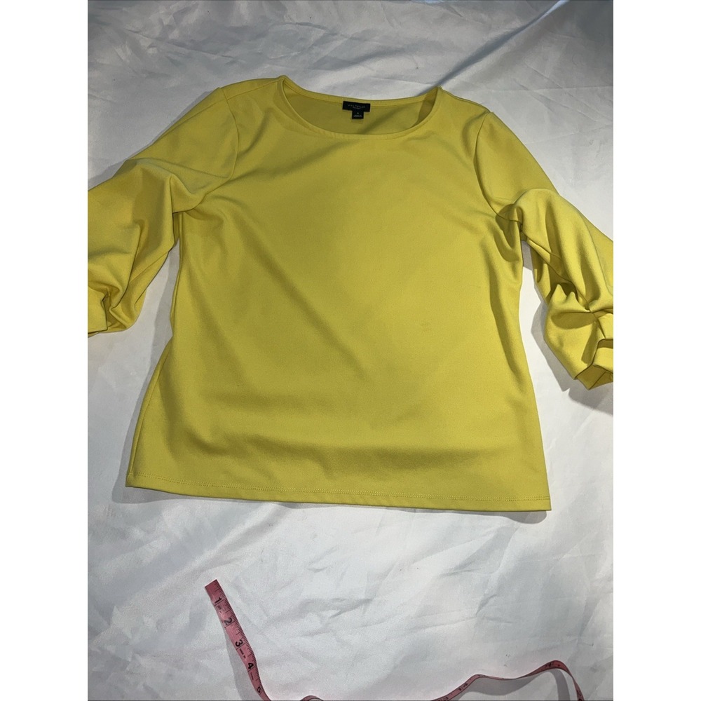 Ann Taylor Puff Sleeve Top size Medium Lemon, Dressy Unique M